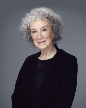 Margaret Atwood défend le droit à l’avortement aux États-Unis