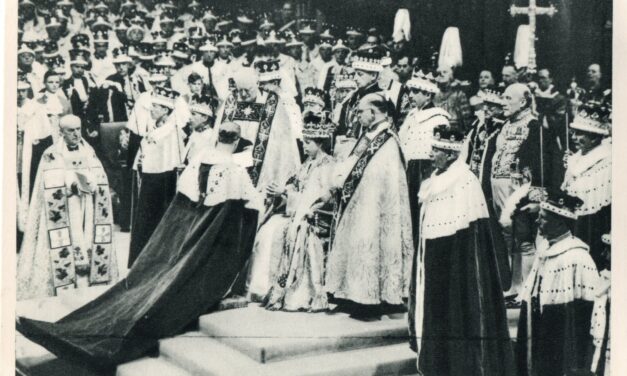Le couronnement d’Elizabeth II vu par le journal Combat – 1953