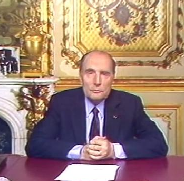 François Mitterrand dissout l’Assemblée nationale – 14 mai 1988