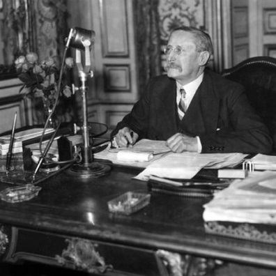 Léon Blum annonce la politique du Front Populaire – 1936