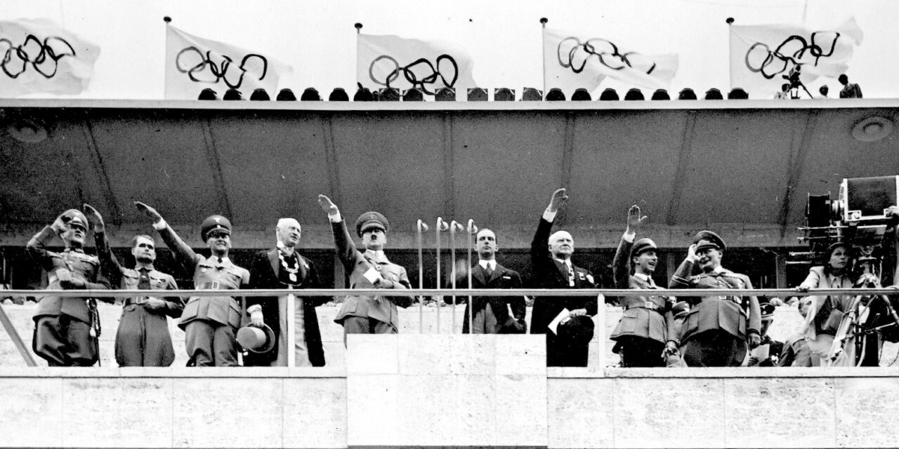 Olympisme et politique : l’ouverture des jeux de Berlin commentée par Géo André – 1936