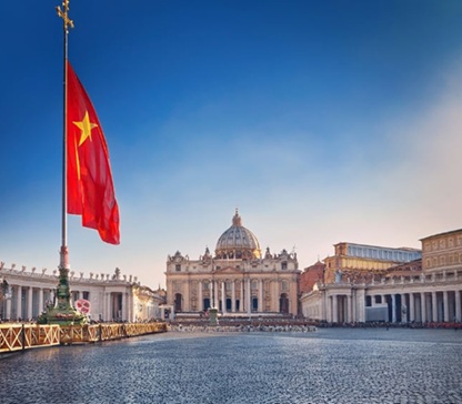 Le Vatican et l’excommunication des communistes – 1949