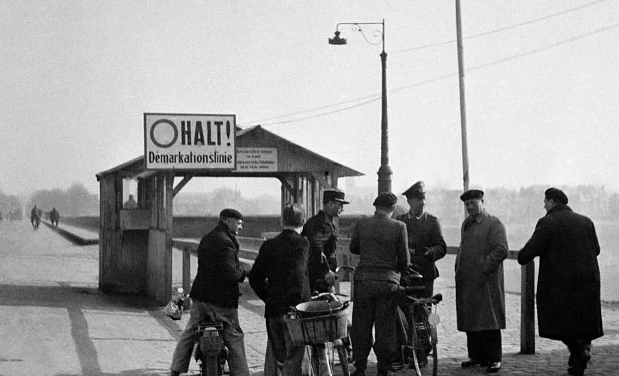 Franchir la ligne de démarcation – janvier 1941