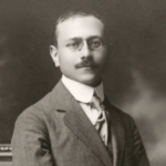 Le jeune professeur d&rsquo;histoire Marc Bloch expose la méthode de la critique historique à  ses élèves-1914