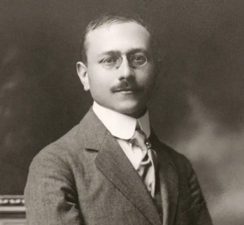 Le jeune professeur d&rsquo;histoire Marc Bloch expose la méthode de la critique historique à  ses élèves-1914