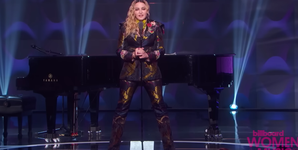 Madonna donne sa définition personnelle du féminisme – 2016