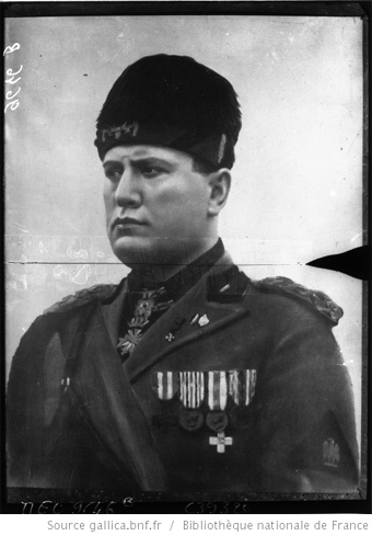 [Reproduction d'un portrait peint de Mussolini ] : [photographie de presse] / Agence Meurisse