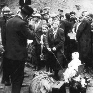 Expulsion de mineurs polonais en 1934, La Documentation photographique, 1986