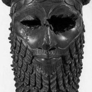 Bronze de Sargon l'Ancien ou Naram-Sin, c. 2300, musée national de Bagdad.
